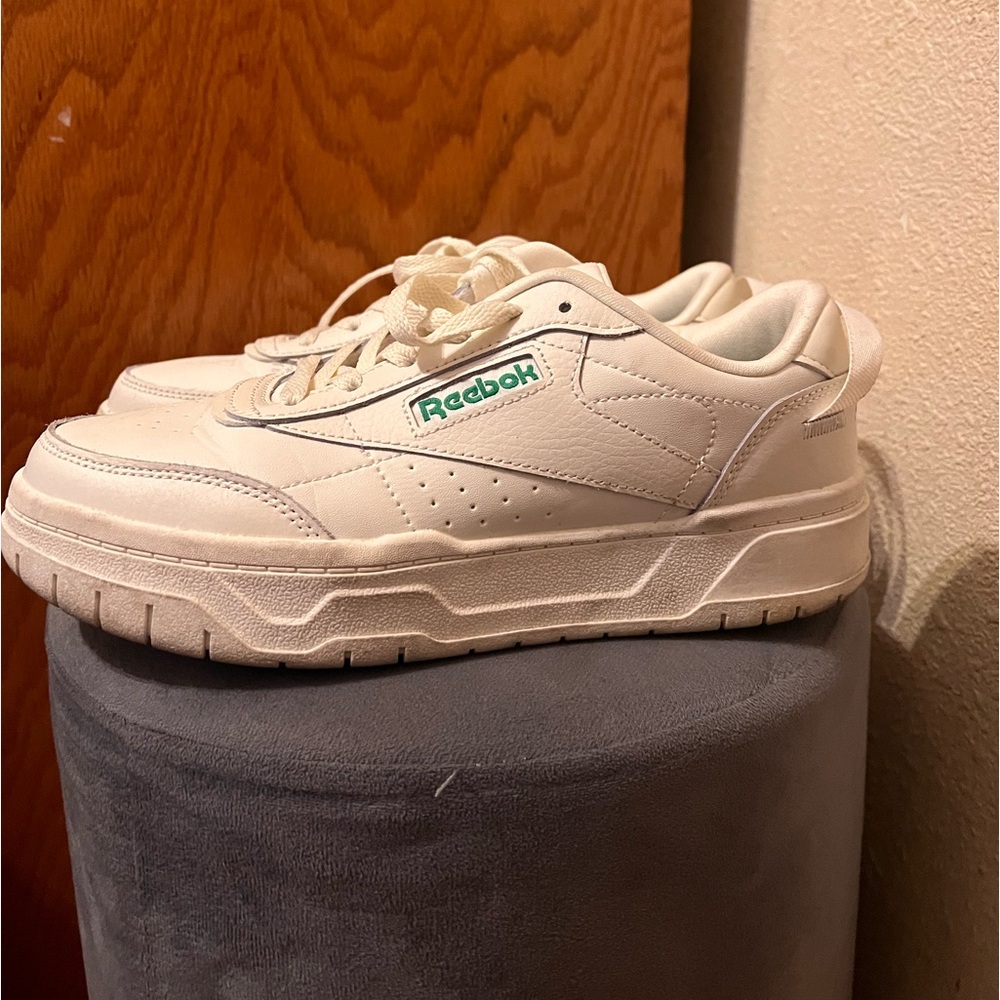 Women’s Reebok with comfort footbed by ortholite 
size 7